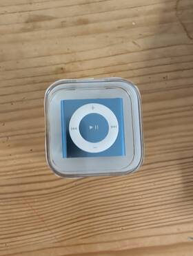 Apple Md775fd/a Ipod Shuffle 4th Generation Blue 2gb 2010 Model A1373 Mc751fd/a Nib