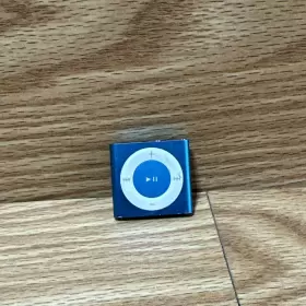 Mkme2lla Apple Ipod Shuffle 4th Generation Blue 2 Gb Works Great