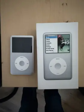 Pb562ll Apple Pb562ll/a Ipod Classic 6.5 Gen 120gb Silver With Box