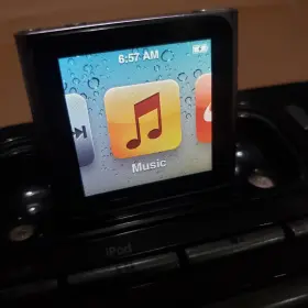 Pc688ll Apple Ipod Nano 6th Generation 8 Gb With Ihome Alarm Clock W Speaker