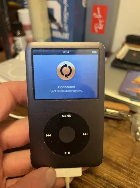 20251117 Apple S.b 9 Al.19 Ipod 7th Generation 160gb Model A1238 Black