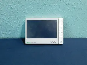 54v00f Archos 605 Wifi 54v185 Silver Audio Video Wi Fi Player - Untested