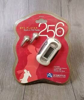 Audiovox Smp3-332-256j Mp3/wma Digital Audio Player Sealed. 256mb Mp4256fm