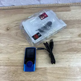 Mp620-8g Coby Mo620-8g Go Video Mp3 Player Usb Blue 1.8 Inch Lcd Screen Am/fm Radio 2.0