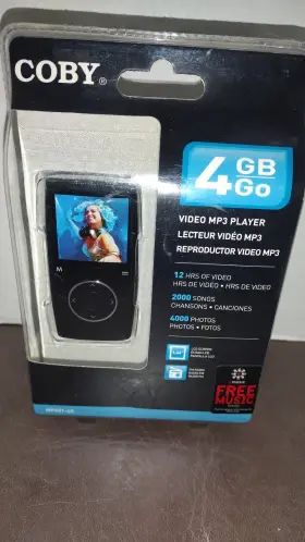 Mp707-4gblk Coby Mp705 Black 4 Gb Digital Media Player Video Mp3 Fm Radio Brand New