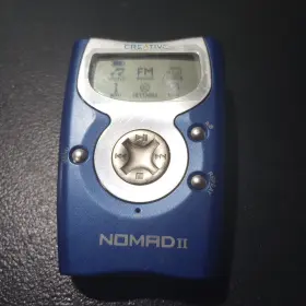 Creative 054651050945 #p Nomad Ii Blue 128 Mb Digital Media Player / Vintage Mp3