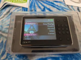 70pf2391001f1 Creative Zen X-fi Black 16 Gb Digital Media Player W. Accessories