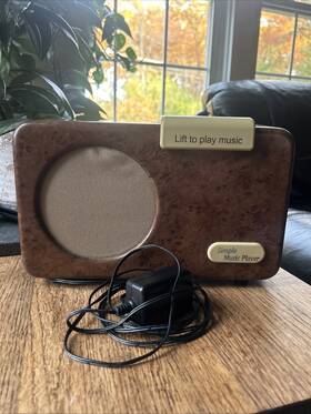 Dementiamusic Pa-481-wus322 Simple Music Player - Alzheimer And Dementia Memory Care Tested Simpl