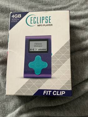 Eclipse 3044 Fit Clip Mp3 Player 4gb Purple Turquoise Headphone Jack