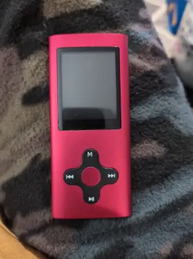 Eclipse 878376003099 Portable Media Player - 4gb Micro Sd Red