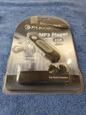 Element Gc-823 Electronics Gc-820 Black 2 Gb Digital Media Player