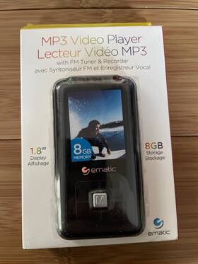 Ematic Em208vidbl 8gb Mp3 Video Player 1.8 Inch Screen Fm Radio Black New Sealed