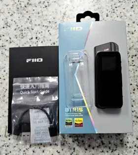 Btr15 Fiio Portable Bluetooth Dac And Headphone Amplifier Mint Condition