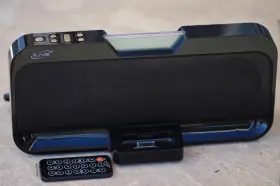 Is208b Ilive Docking System Clock Speakers Ipod Remote Excellent Condition
