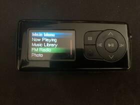 Insignia Ns-da2g Fm Radio/mp3 Player Model