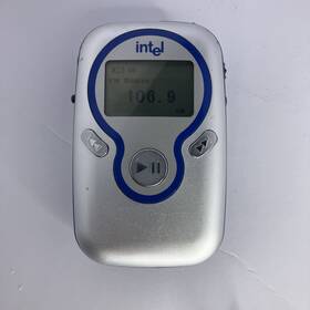 Intel A44754-002 First Generation Pocket Concert Audio Player Mp3