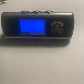 Ifp-795 Iriver 512mb Portable Mp3 With Fm Tuner And Voice Recorder. Extras Incl