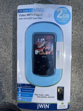Jwin Jxmp222 1.5 Inch Video Mp3 Player / Fm Radioand Micro Sd Card Slot