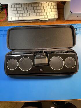 Logitech S00001 Pure-fi Speaker Dock Black Bundle With Working Gen 2 - 2gb Ipod Nano