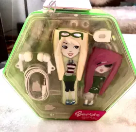 Mattel 027084483017 Barbie Girls Mp3 Music Player Greencolor Mix Match Fashion Outfits 2007 No Cd