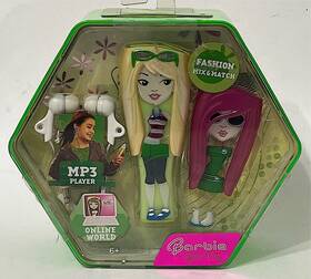 Mattel 027084483024 Barbie Girls Mp3 Music Player Green Color Mix Match Fashion Outfits 2007 Htf