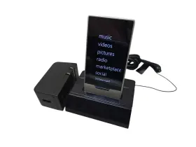 1402 Microsoft 882224858144 Zune Hd Platinum 32gb Reset Bundle Av Dock Windows 11 Ready