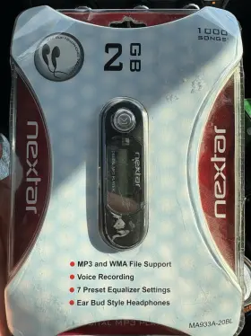 Ma933a-20bl Nextar Nib Mp3 Player 2 /gb Dig/media/1000 Songs Voice Recorder With Buds