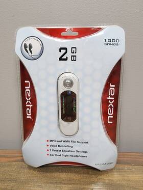 Nextar Ma933a-20w Mp3 Player 2 Gb Digital Recorder Headphones Bundle New