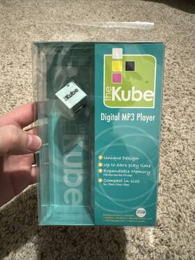 Ollo Tk-103 The Kube Digital Mp3 Player Rainbow Series Blue 2gb Nos Bluetree