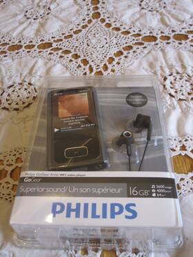 Philips 609585214156 Gogear Ariaz Mp3 Video Player 16 Gb Mint Sealed