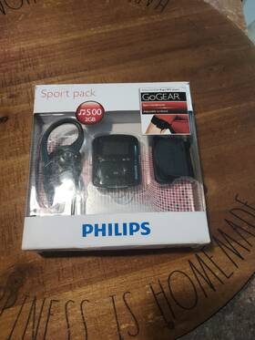 Philips Sa4rga02kfs/37 New Gogear Raga Mp3 Player 2gb Digital Media