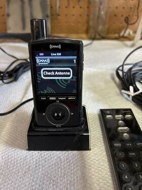 Pioneer Ba5gn08q Xm Mp3 Player With Wearable Live Kit