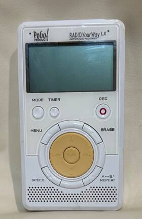 Pogo Prym08lx Products Radio Your Way Lx White Am/fm Voice Recorder Mp3 Player