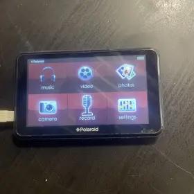 Pmp501c-4 Polaroid Music/video Player With Camera Video Recorder Read