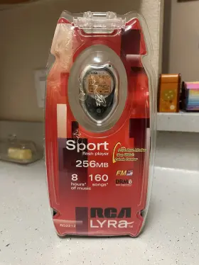 Rd2212a Rca Lyra Sport Rd2212 Flash Player 256mb Calorie Counter Stop Watch New