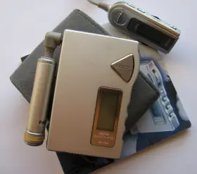 Yp-700h Samsung Yp-700h/xaa Yepp Yp-700 Digital Media Player Mp3 Wma With Remote And Manual Bundle