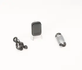Smvx-tinysb2-bk Samvix Tiny Smartbass 2.0 4gb Kosher Mp3 Player With Sd Slot Bluetooth And Touch