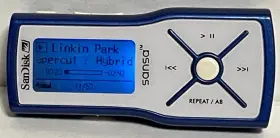 M230 Sandisk 840356774589 Sansa Blue 512 Mb Digital Media Mp3 Player Tested Works
