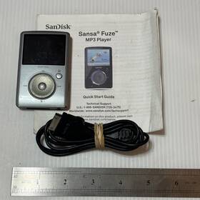 Sandisk B10806axzk-8gb Sansa Fuze 8gb Mp3 Player Silver 2.9 Inch X 1.9 0.5 Model