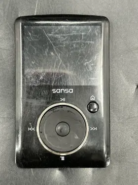 Be0805avuk-2gb Sandisk Sansa 2gb Digital Media Mp3 Player Black Fm Recorder