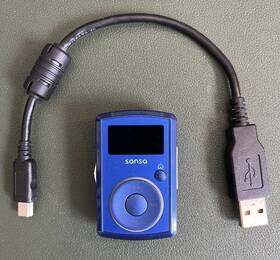 Sandisk Be0809bfyk-2gb Sansa Clip 2gb Mp3 Fm Radio Player Blue Tested Works Nm