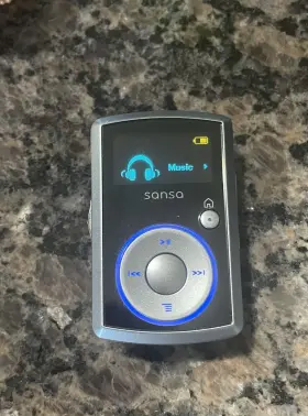 Bh0811bifk Sandisk Sansa Clip 4gb Mp3 Player Tested Working Condition