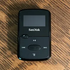 Bi1644cpqk Sandisk 8gb Clip Jam Mp3 Player Black