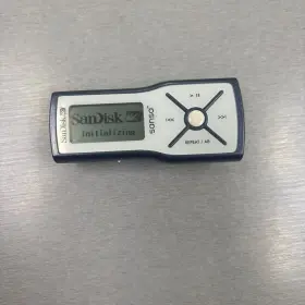 M260 Sandisk Sansa Shaker Blue 4gb Digital Media Player