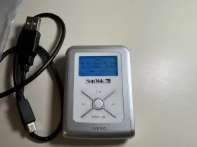 Sdmx2-1024-a18 Sandisk Sdmx2-1024 Sansa E140 1 Gb Digital Audio Player Sd Expansion Tested