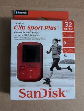 Sandisk Sdmx32-032g-g46r Clip Sport Plus 32gb Wearable Mp3 Player Red New Bluetooth Rare