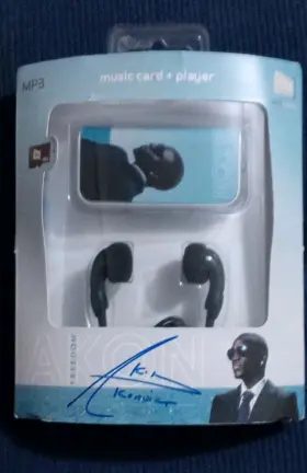 Sdcb-23479-a57 Sansa Autographed Akon Music Card Player Slotmusic Freedom Lp Mp3 1gb Sd