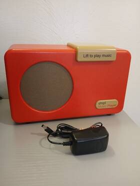 Smpl Technology 544ra Red Simpl Music Player Usb Mp3 Alzheimers Dementia Elderly Lift To Play Tested