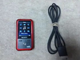 Nwz-s616f Sony 027242722040 Walkman Red 4 Gb Digital Media Player