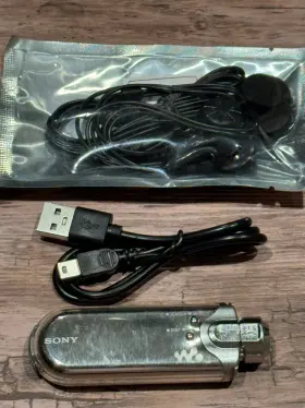 Nw-e503 Sony #3003623 Silver Network Walkman 256mb Digital Music Mp3 Player
